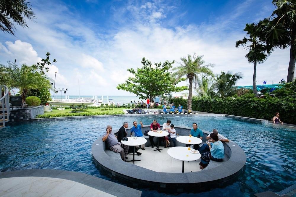 Worita Cove Hotel Na Chom Thian Eksteriør billede
